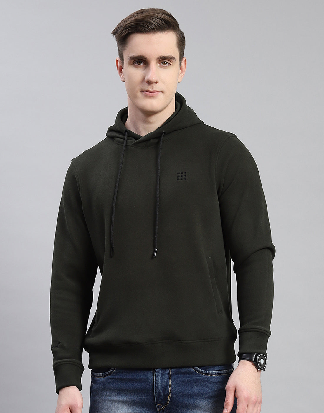 Men Olive Solid Hooded Full Sleeve Sweatshirt