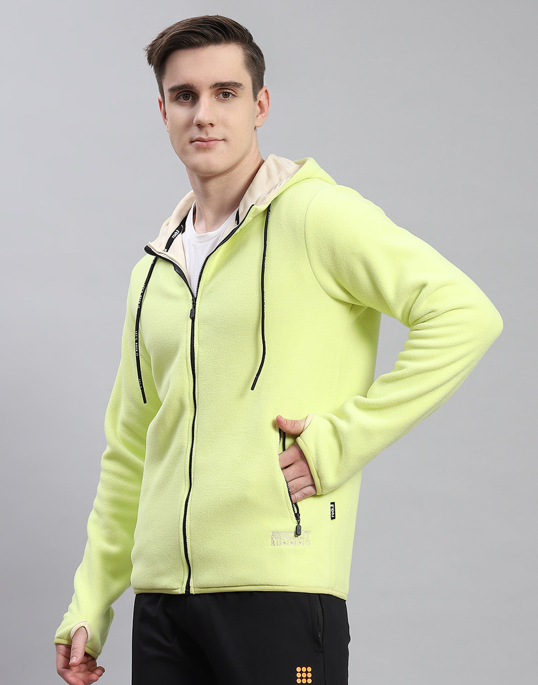 Men Green Solid Hooded Full Sleeve Sweatshirt