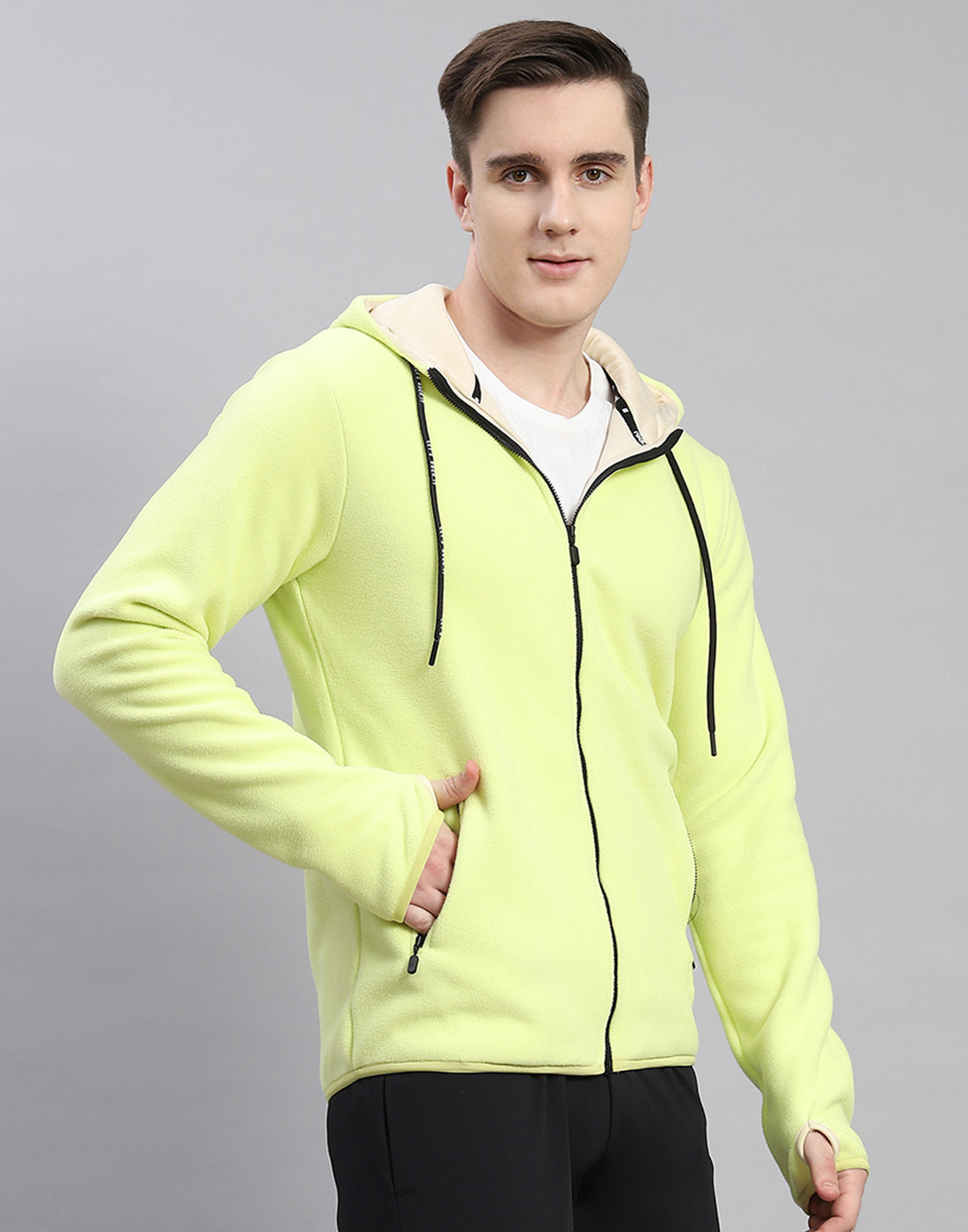 Men Green Solid Hooded Full Sleeve Sweatshirt