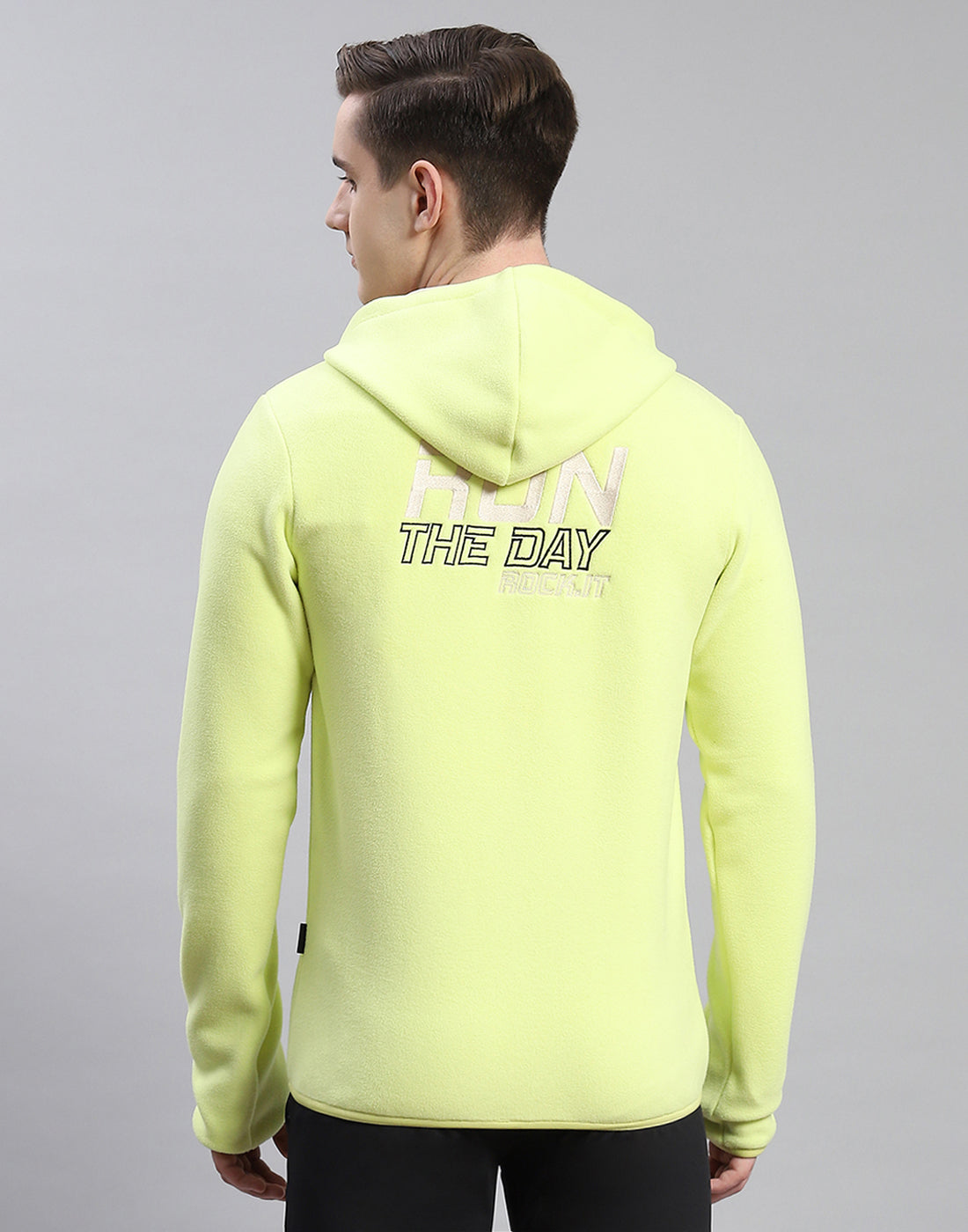 Men Green Solid Hooded Full Sleeve Sweatshirt