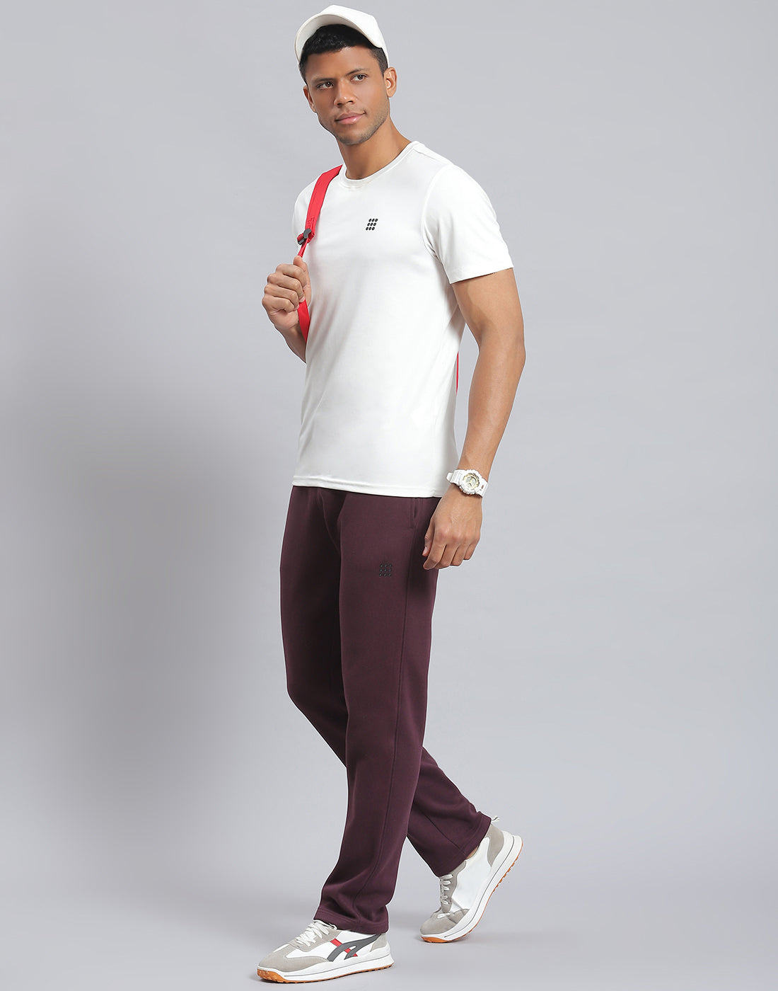 Men Maroon Solid Regular Fit Winter Lower