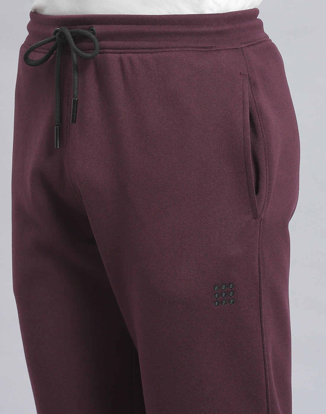 Men Maroon Solid Regular Fit Winter Lower