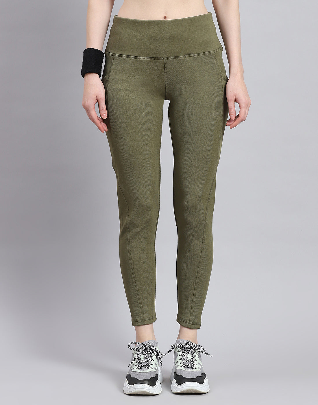 Buy Green Leggings for Women by NIKE Online | Ajio.com
