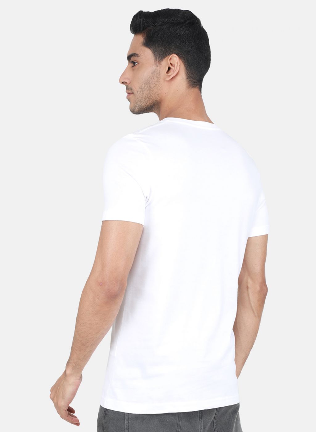 Men White Solid T-Shirt