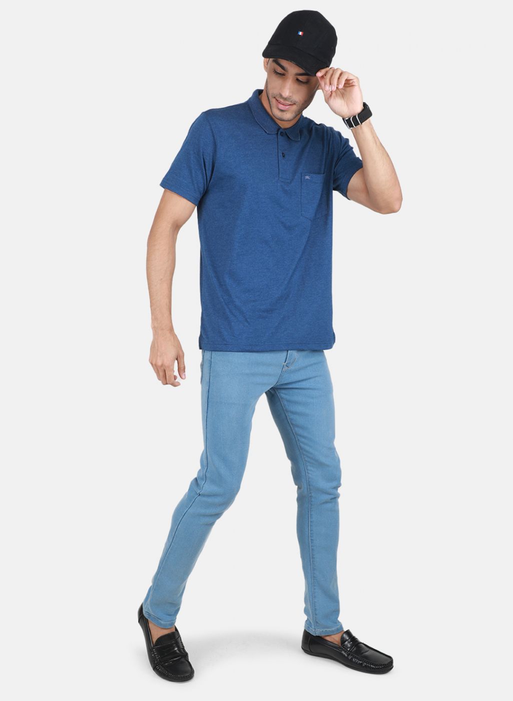 Men Blue Solid T-Shirt