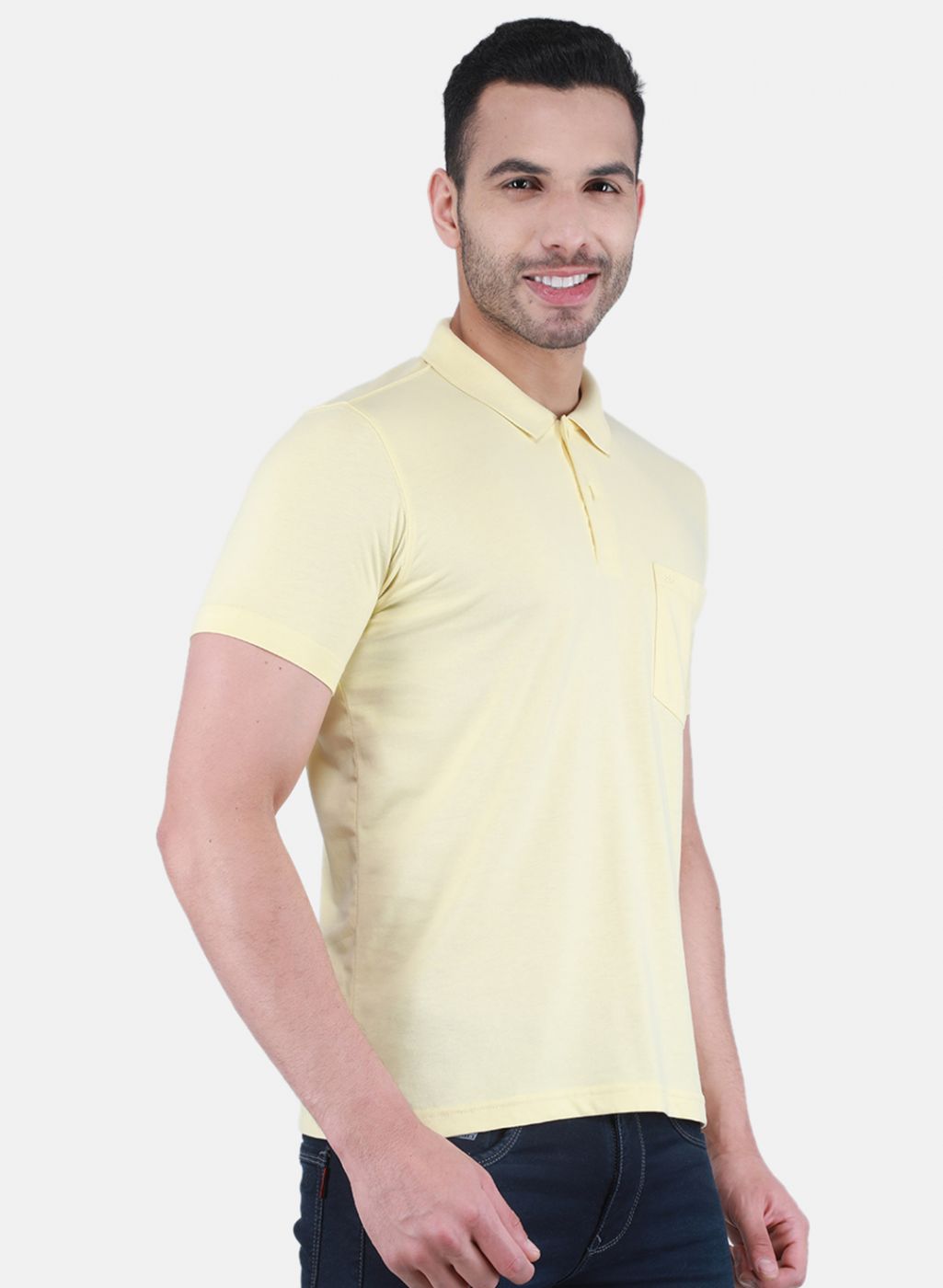 Men Yellow Solid T-Shirt