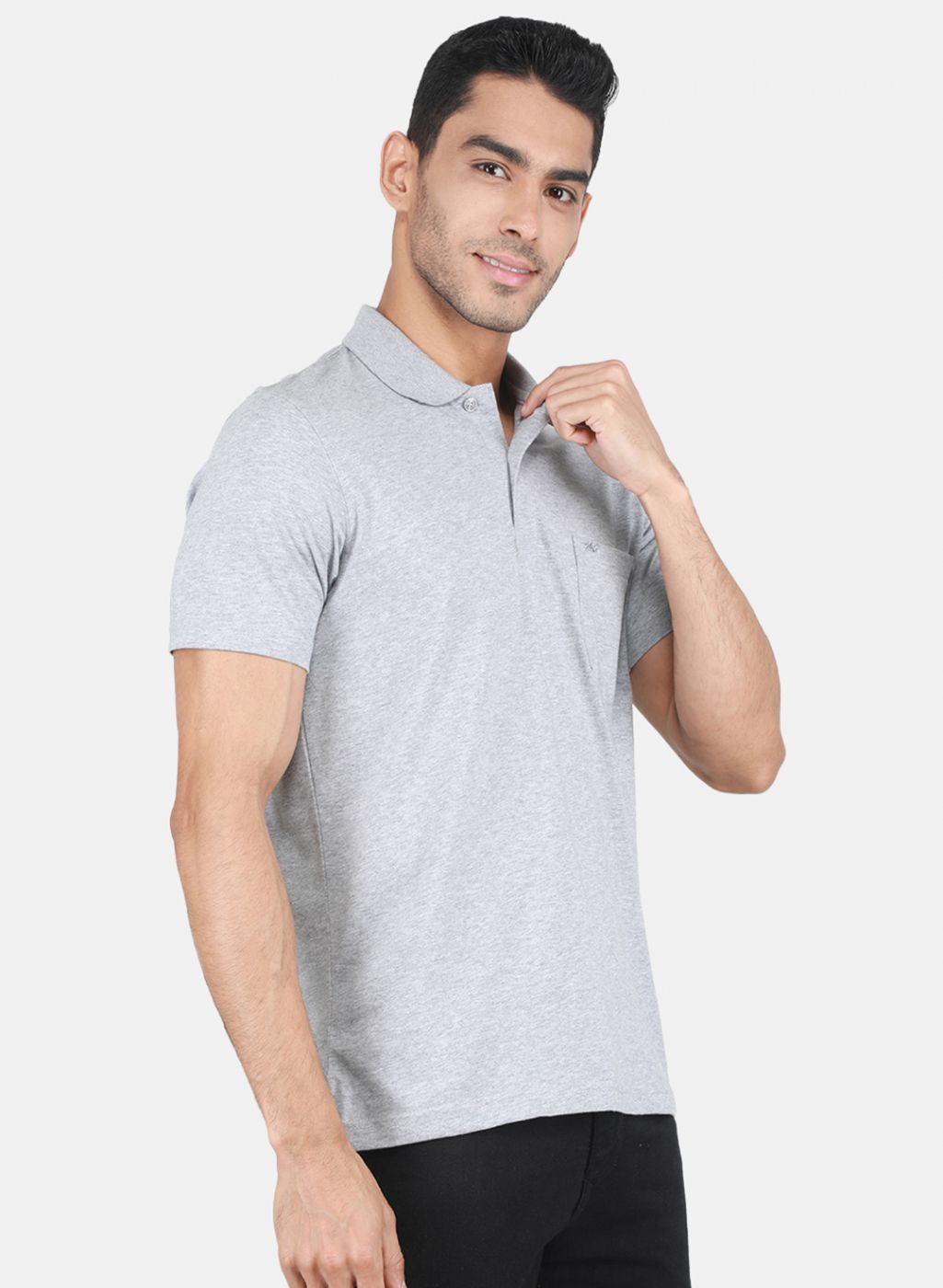 Men Grey Solid T-Shirt