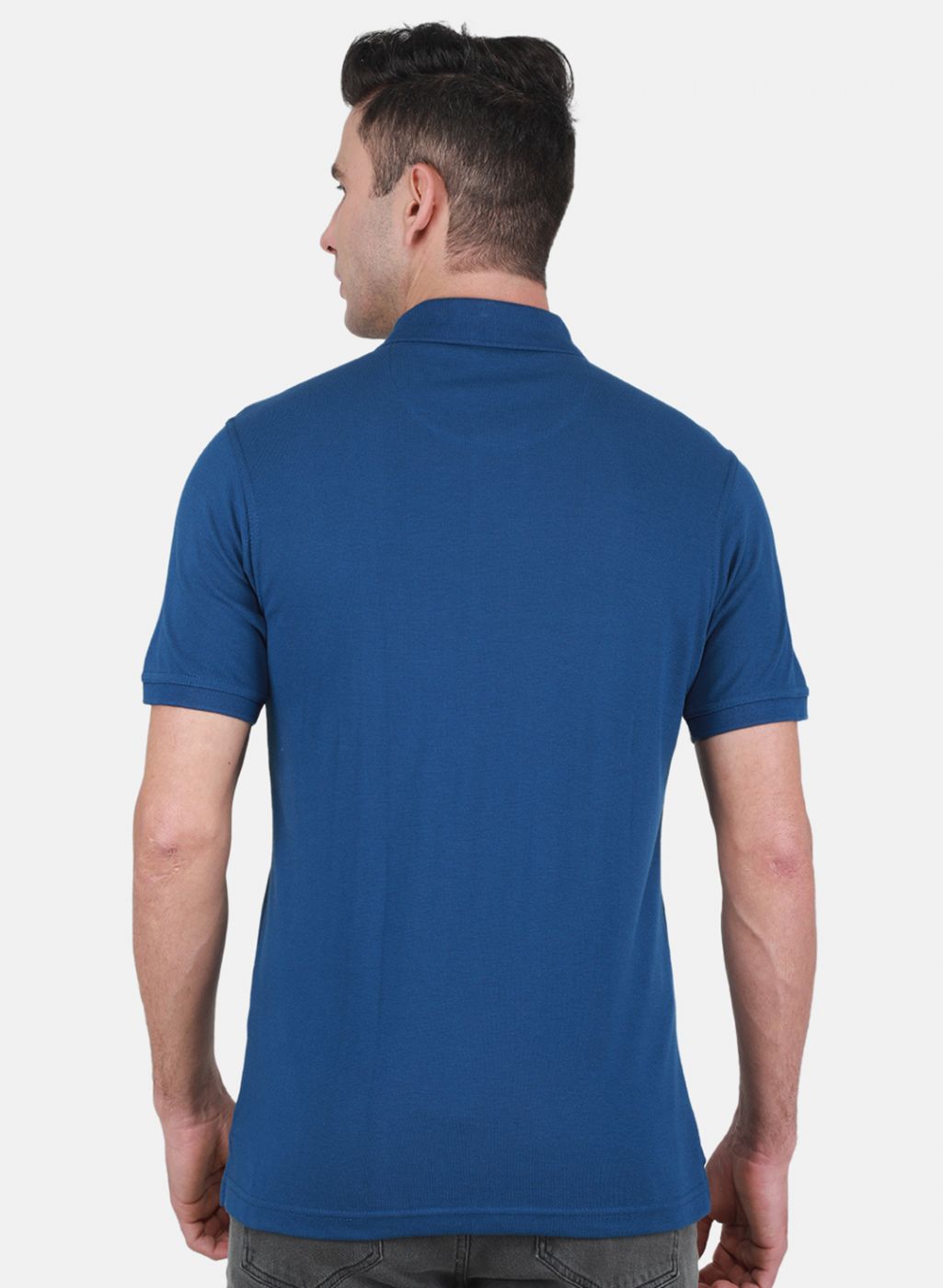 Men Blue Solid T-Shirt