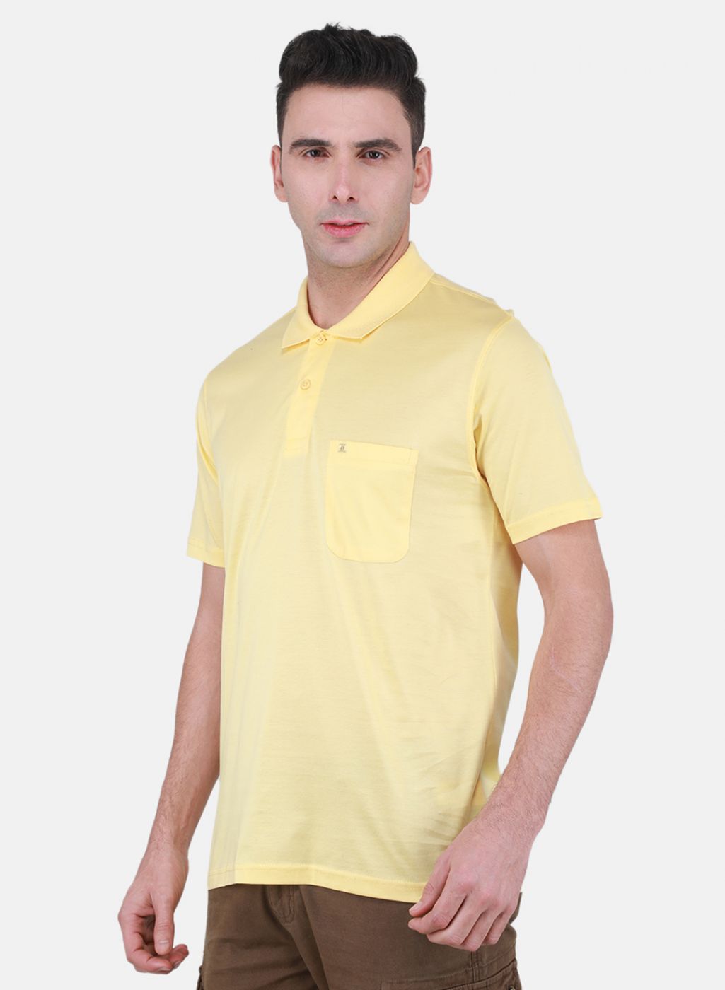 Men Yellow Solid T-Shirt