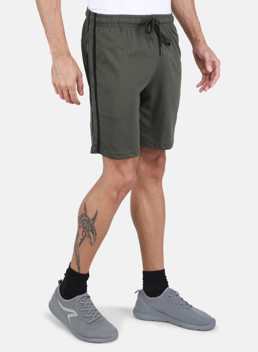 Men Olive Solid Bermuda