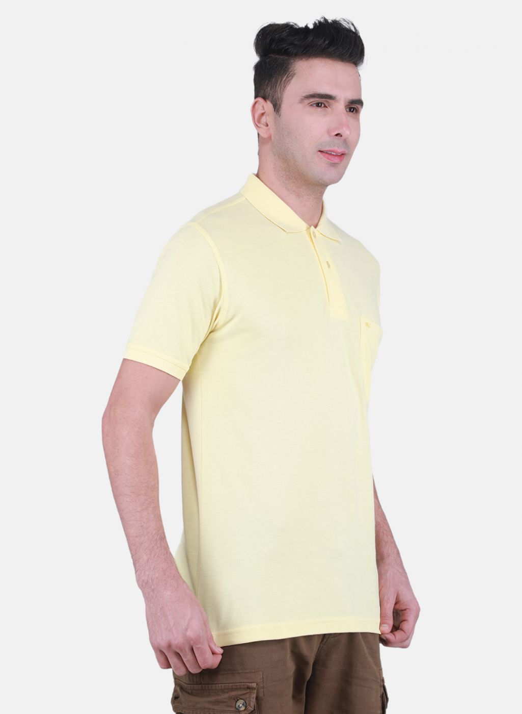 Men Yellow Solid T-Shirt