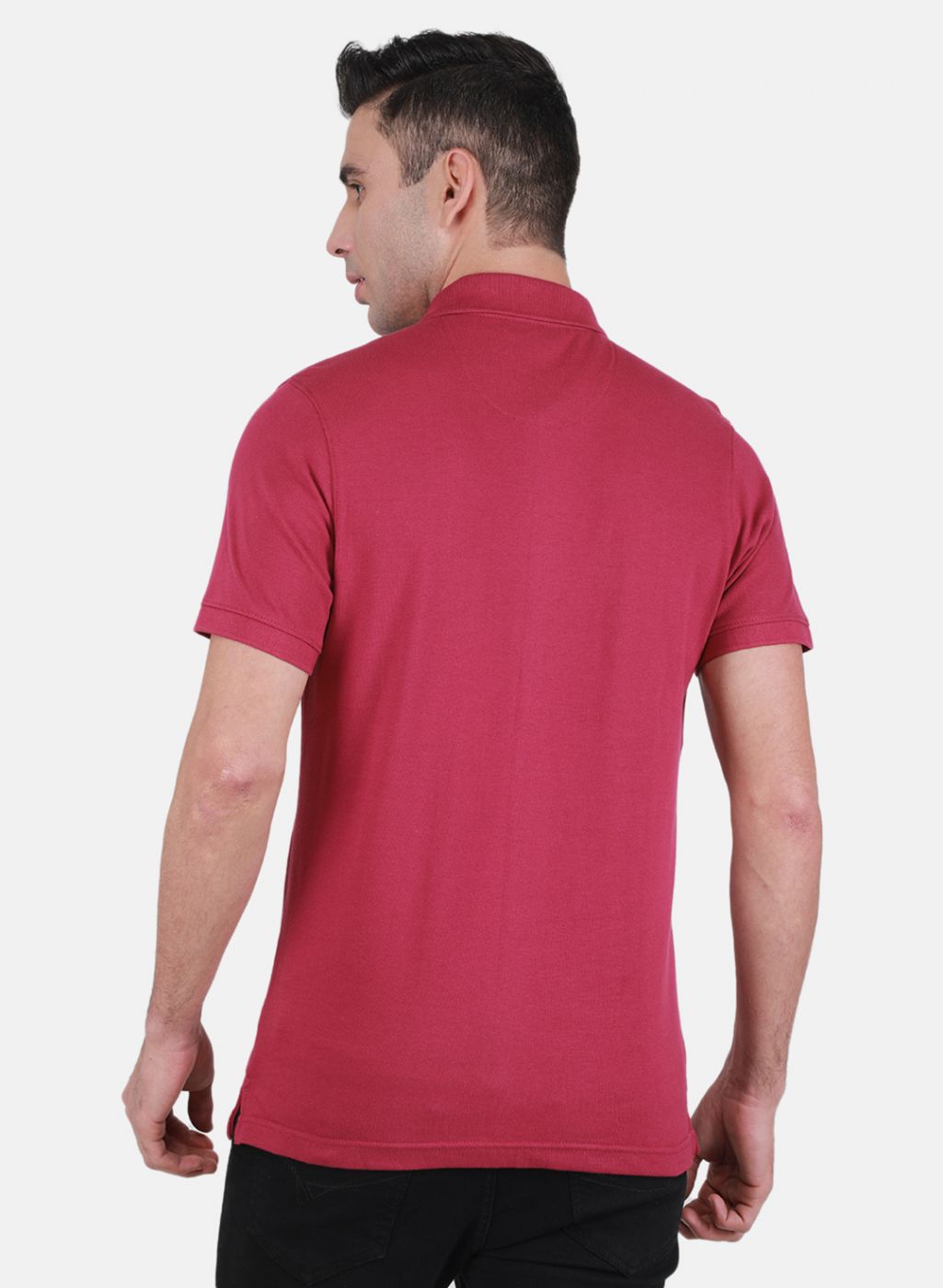 Men Pink Solid T-Shirt