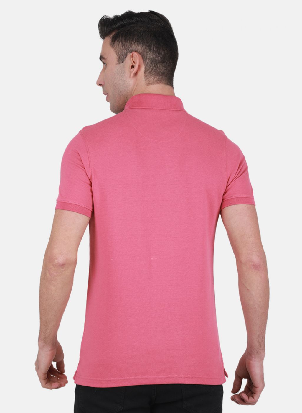 Men Pink Solid T-Shirt