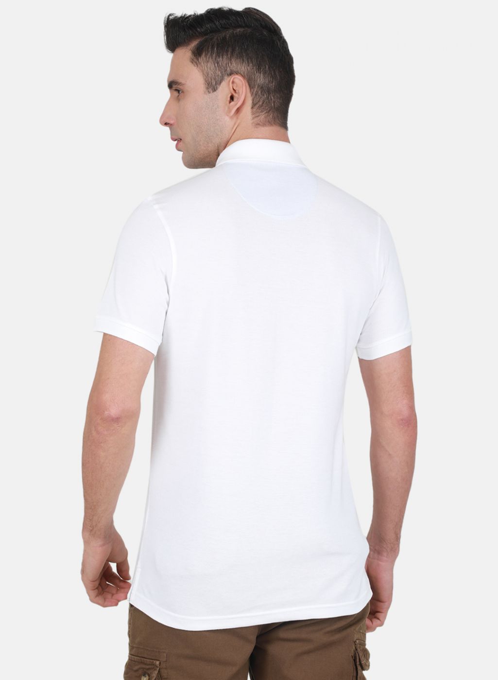 Men White Solid T-Shirt