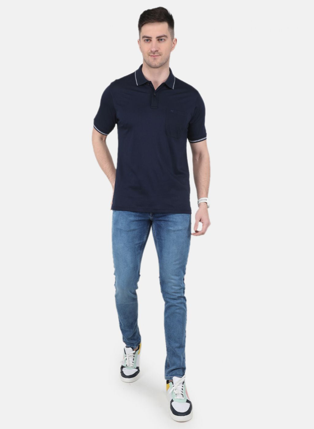 Men NAvy Blue Solid T-Shirt