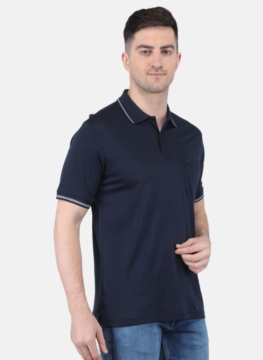 Men NAvy Blue Solid T-Shirt