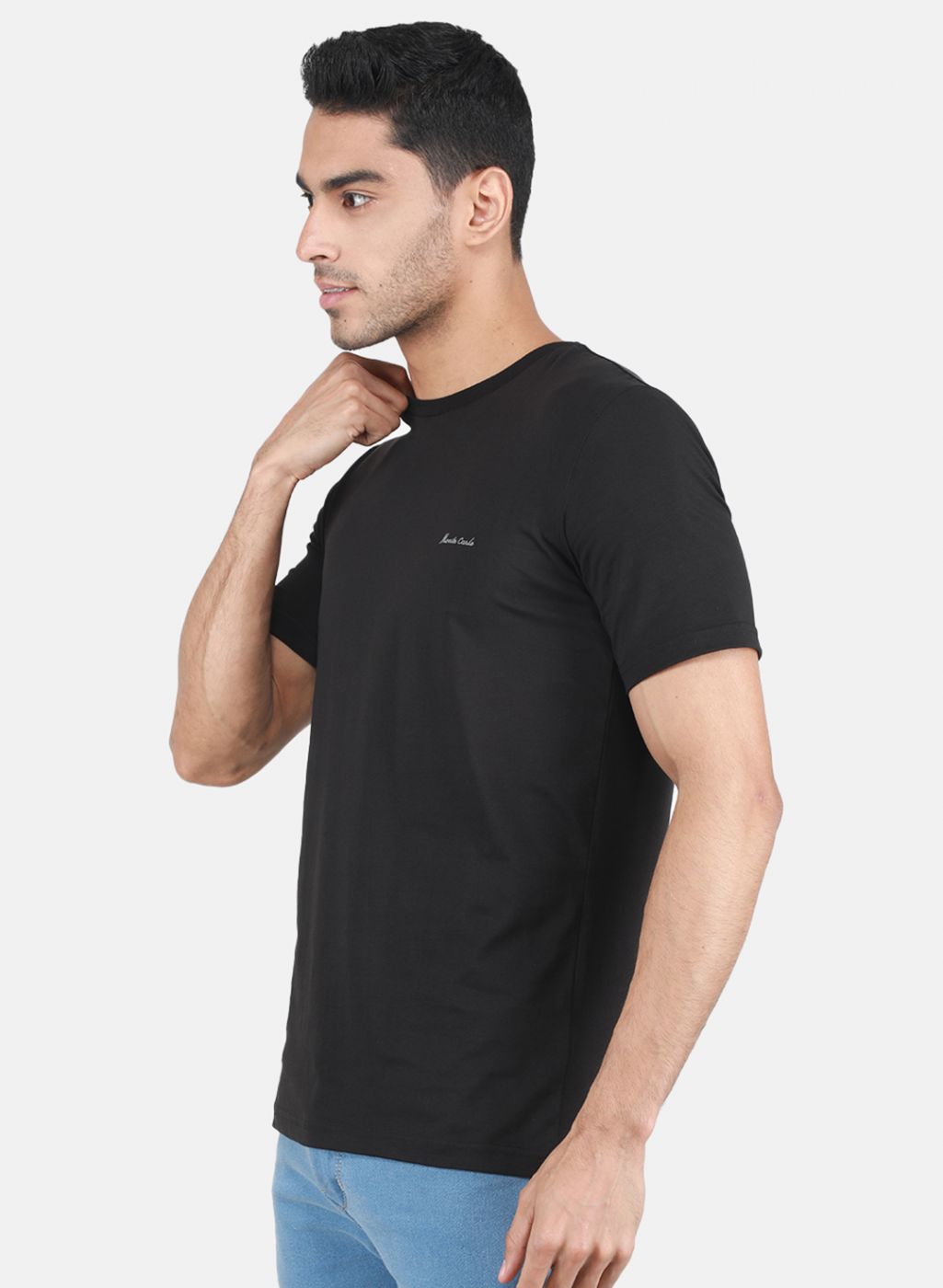 Men Black Solid T-Shirt