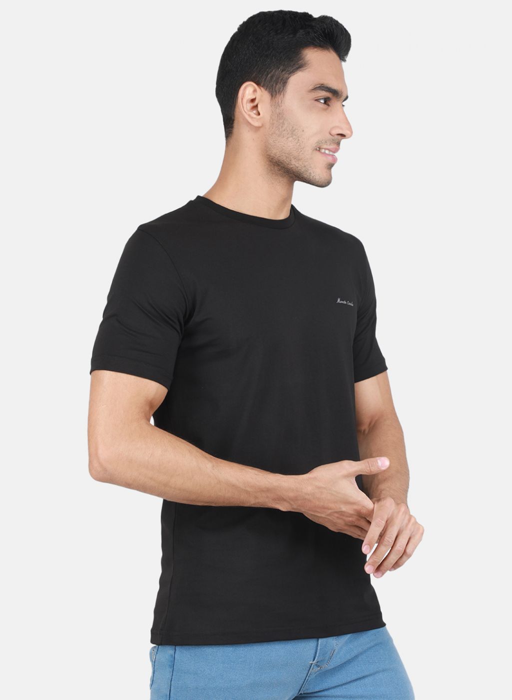 Men Black Solid T-Shirt