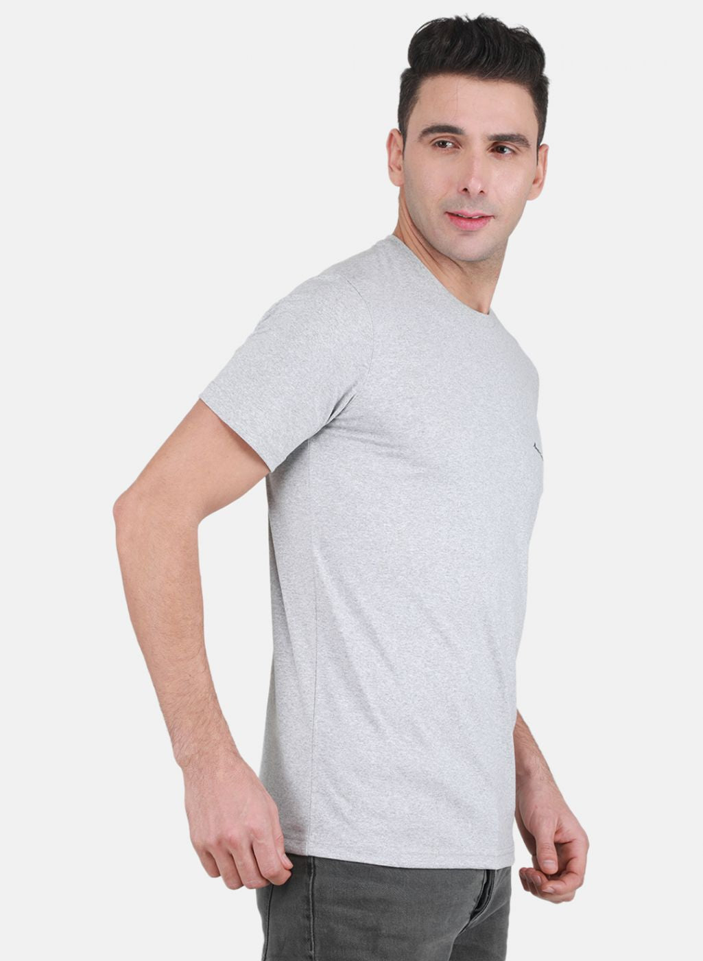 Men Grey Solid T-Shirt