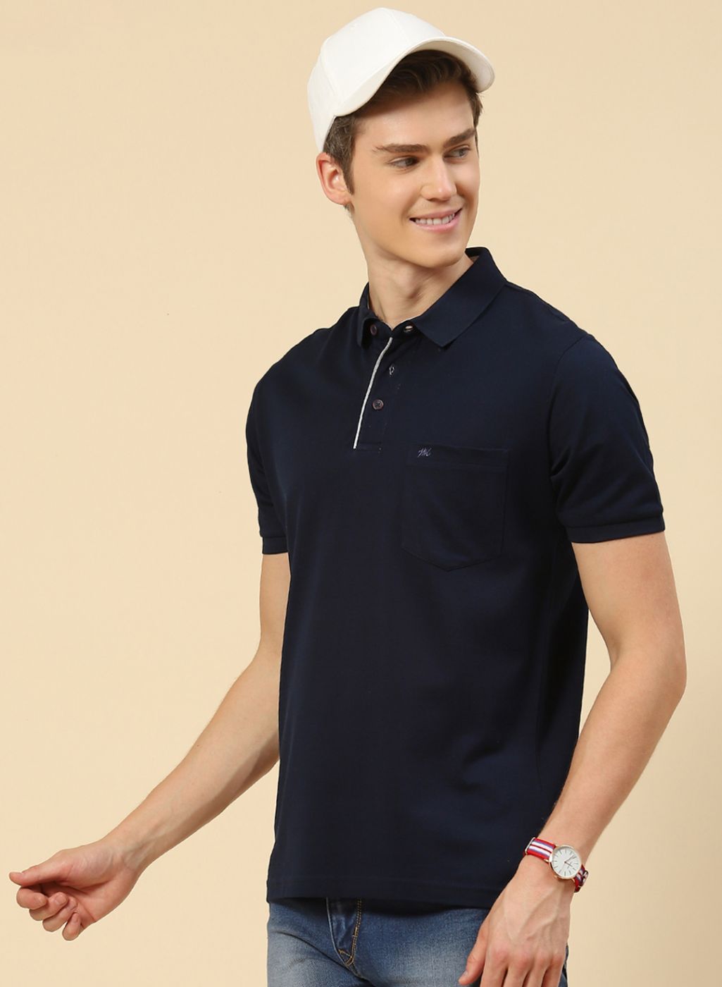 Men NAvy Blue Solid T-Shirt