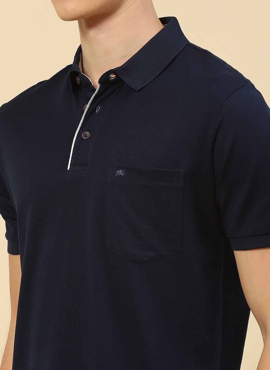 Men NAvy Blue Solid T-Shirt