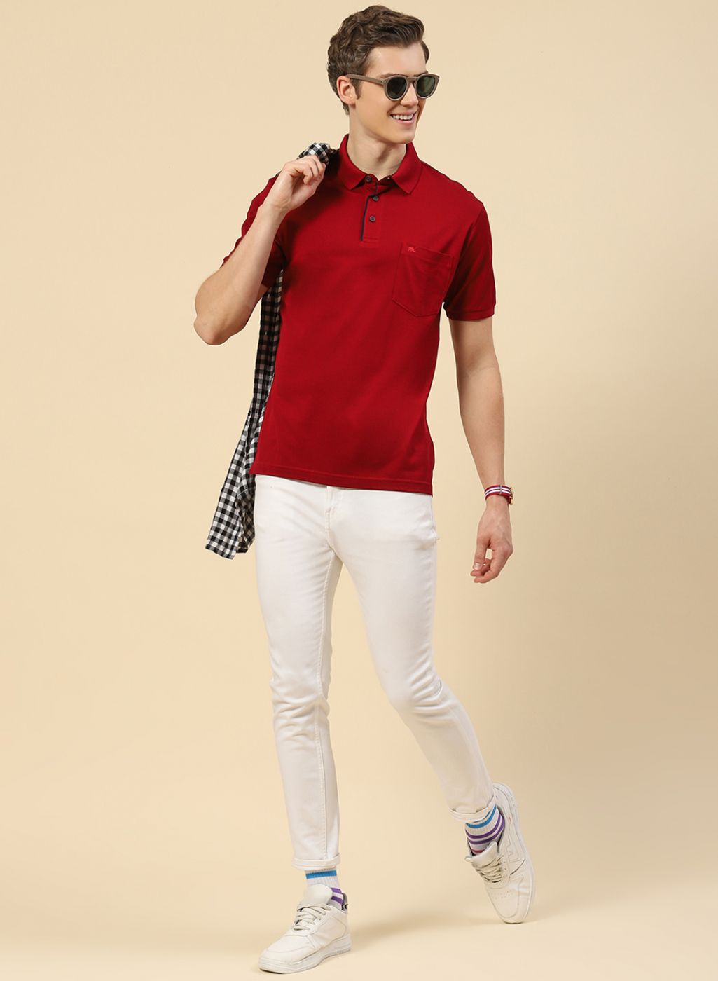 Men Maroon Plain T-Shirt