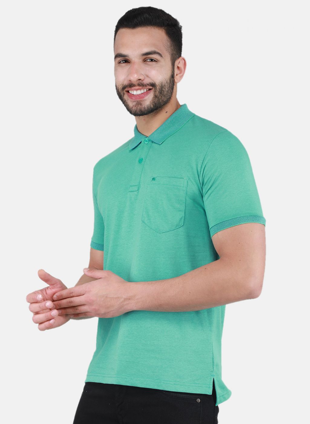 Men Green Solid T-Shirt