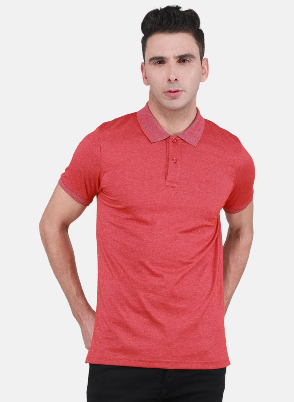 Men Rust Orange Solid T-Shirt