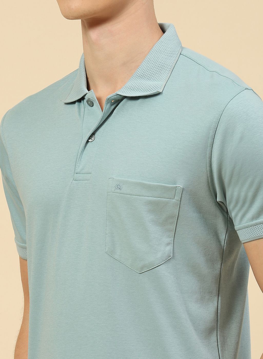 Men Light Blue Plain T-Shirt