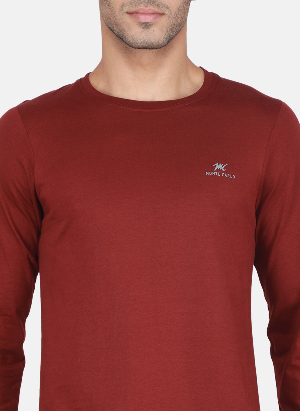 Men Maroon & Black Solid T-Shirt