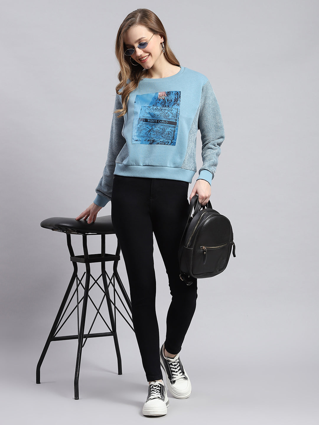 Women Teal Blue Printed Round Neck Full Sleeve Sweatshirts