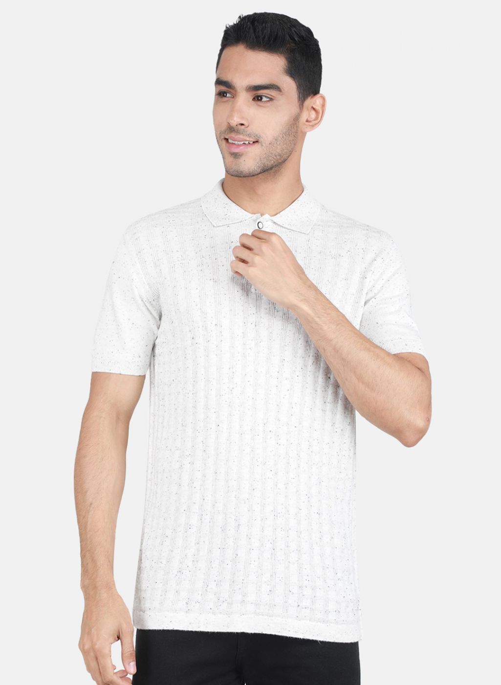 Men White Solid T-Shirt