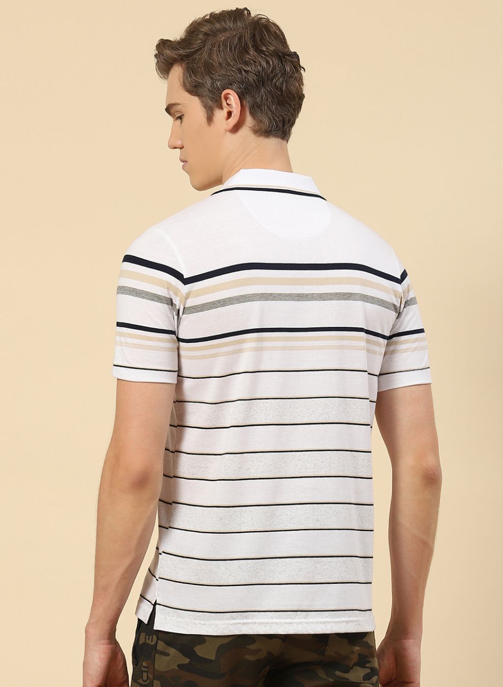 Men White Stripe T-Shirt