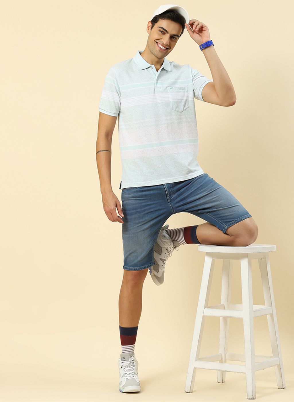 Men Blue Stripe T-Shirt