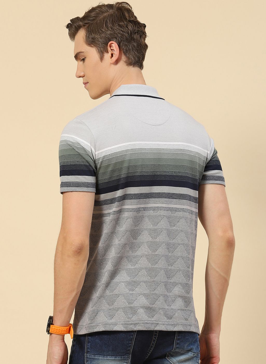 Men Grey Stripe T-Shirt