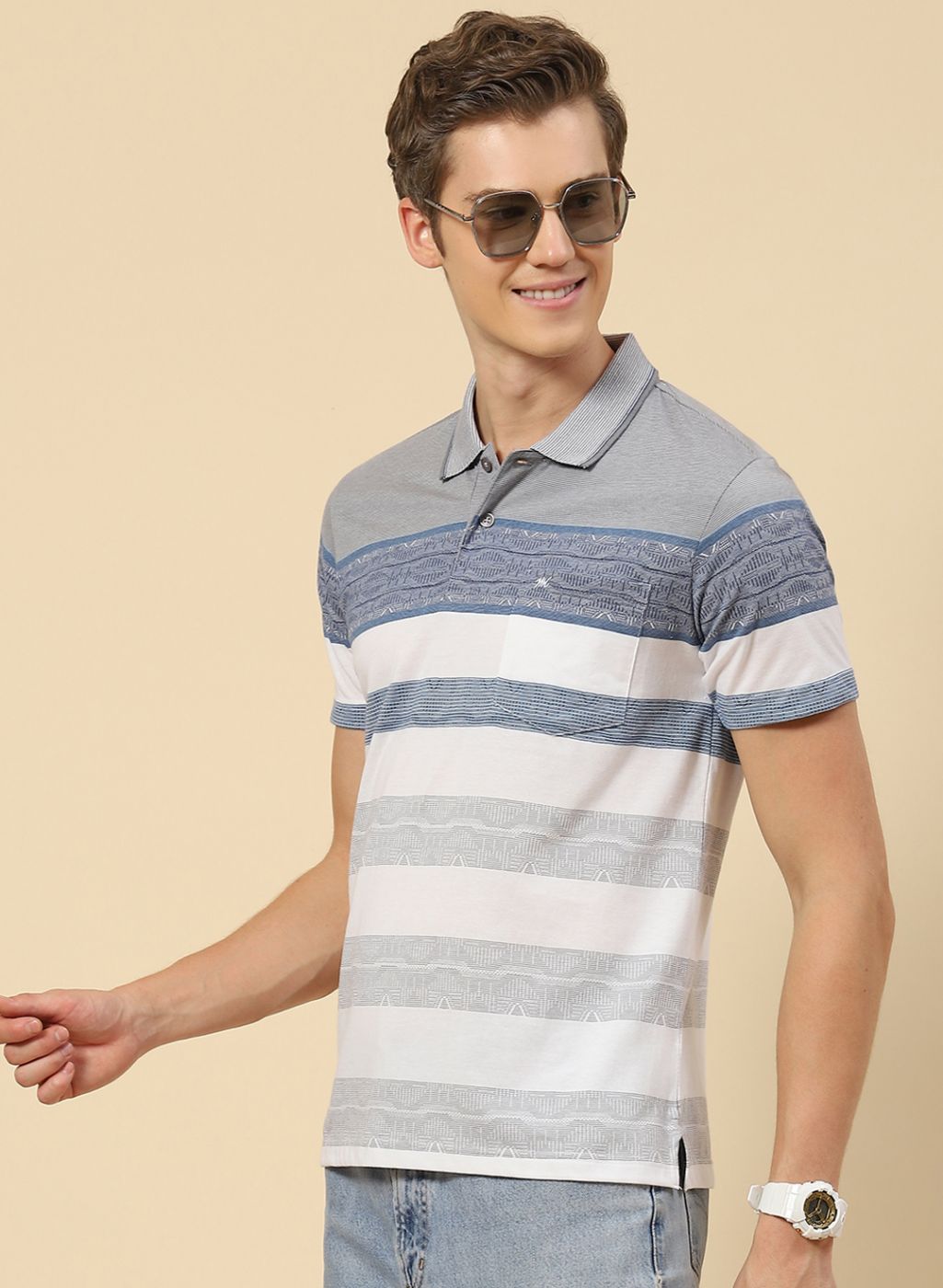 Men Blue Stripe T-Shirt