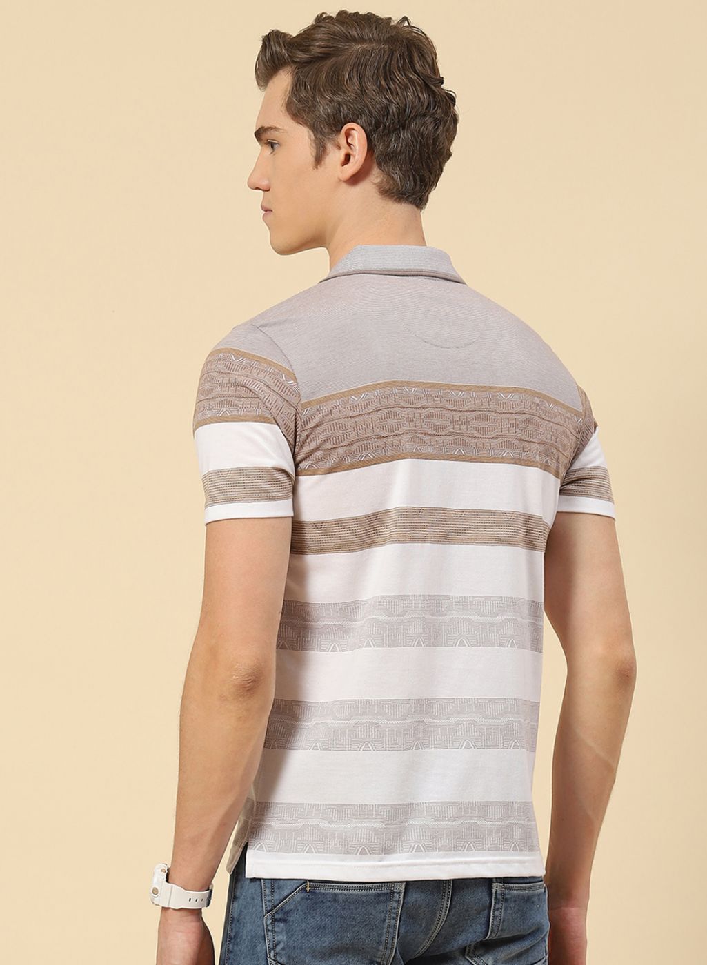 Men Brown Stripe T-Shirt