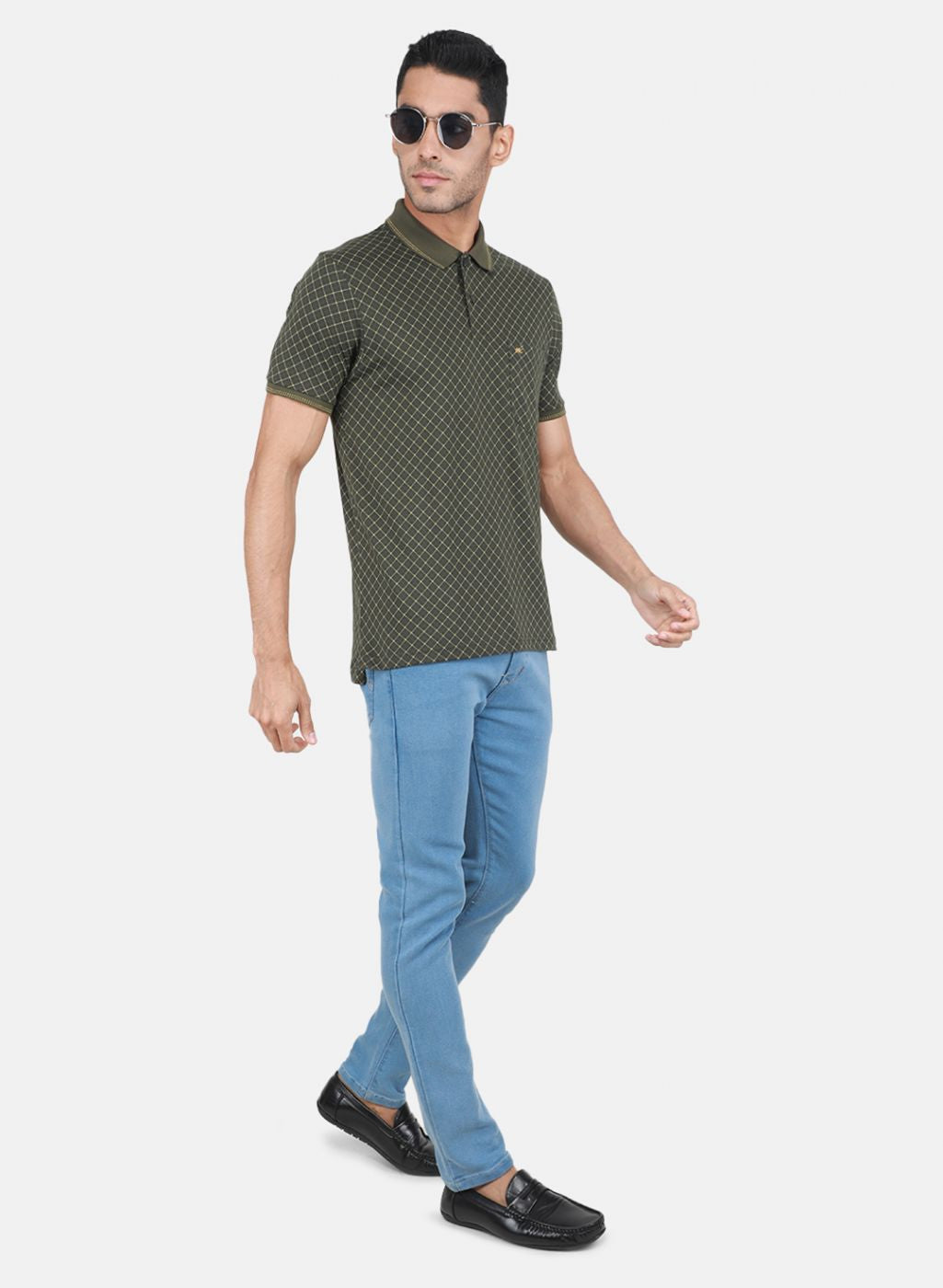 Men Olive Printed T-Shirt