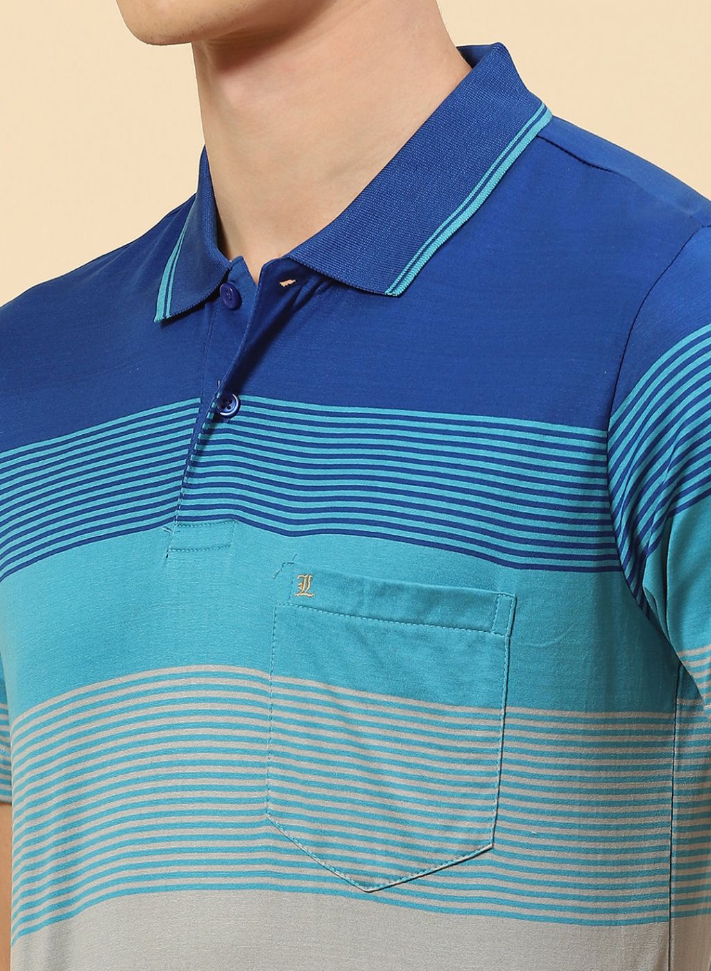 Men Blue Stripe T-Shirt