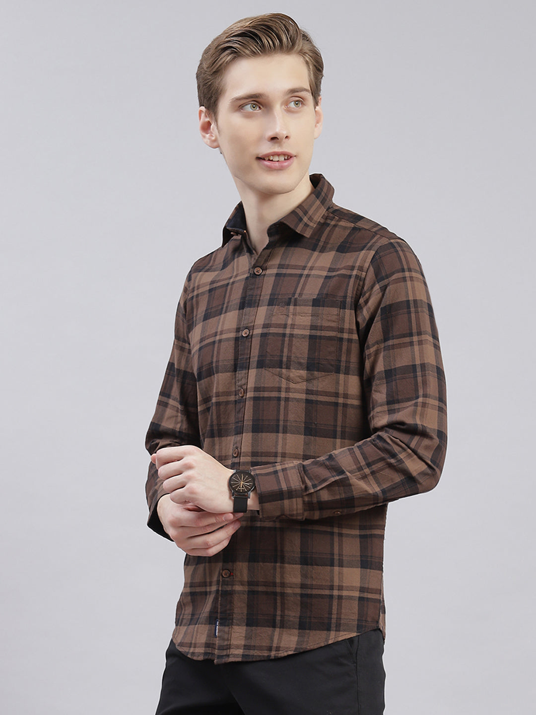 Men Brown Check Collar Full Sleeve Shirts