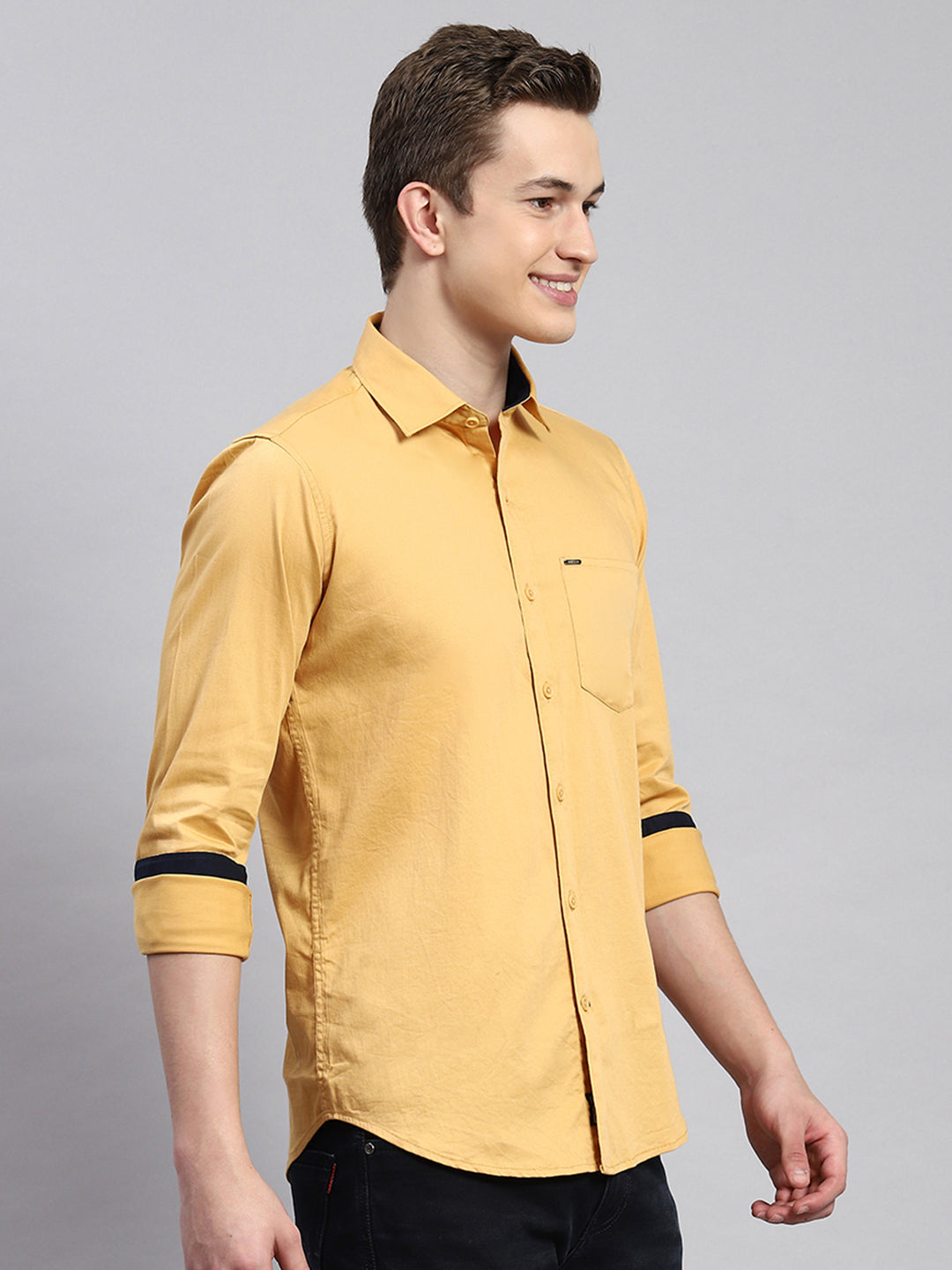 Men Yellow Printed Shirt