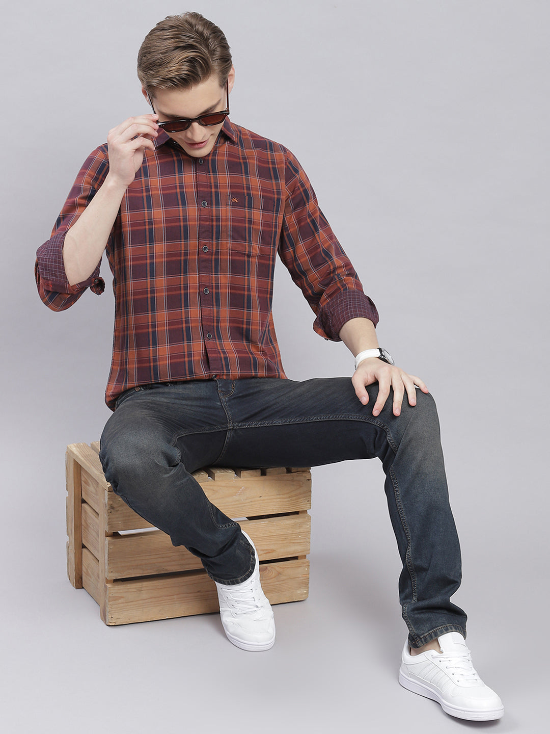 Men Rust Check Collar Full Sleeve Shirts