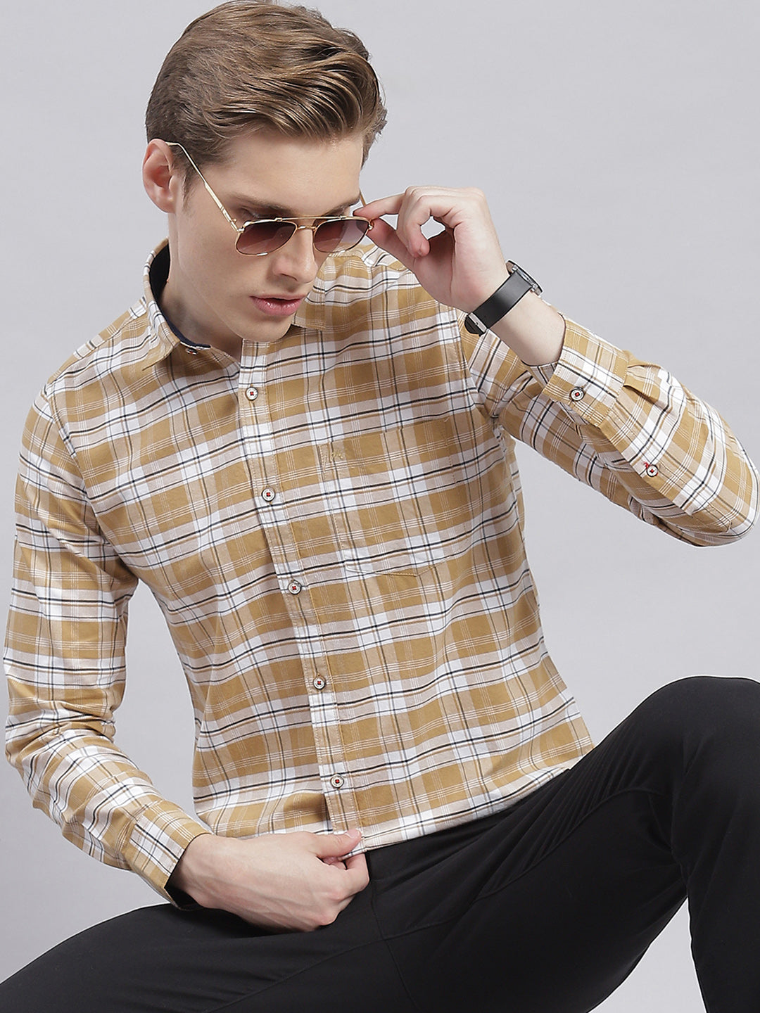 Men Beige Check Collar Full Sleeve Shirts