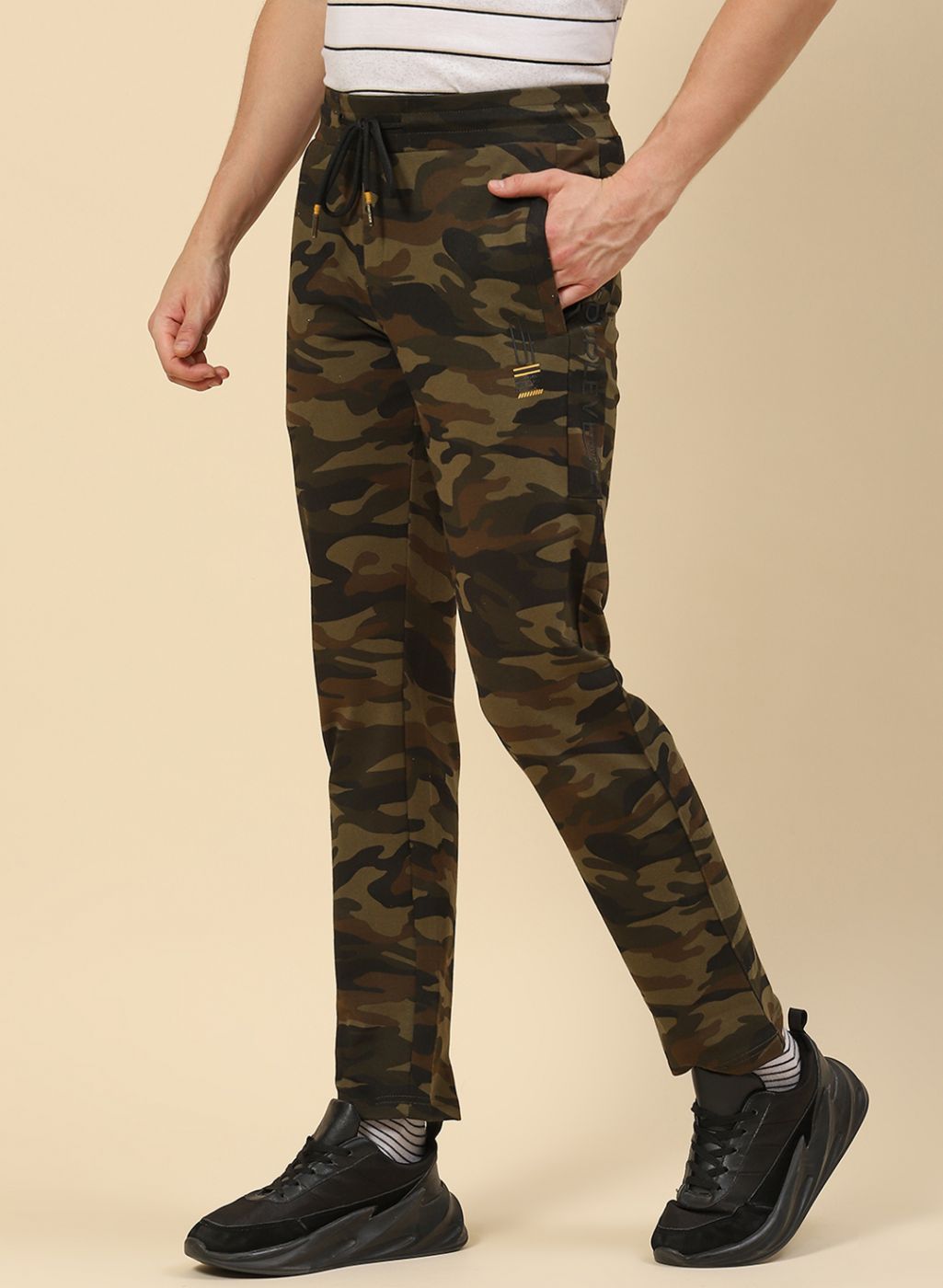 Men Olive Regular Fit Lower