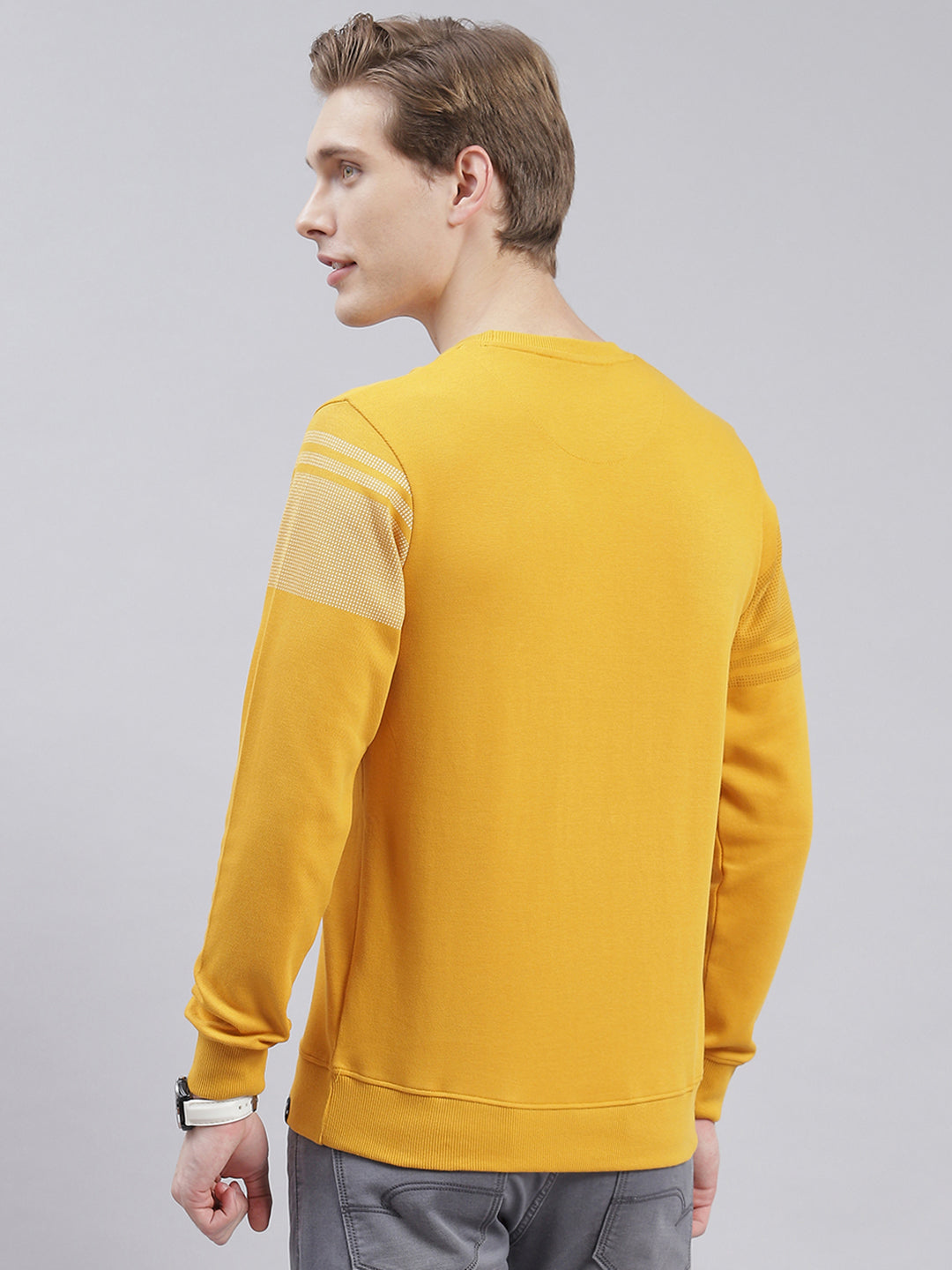 Men Mustard Printed Round Neck Full Sleeve Sweatshirts