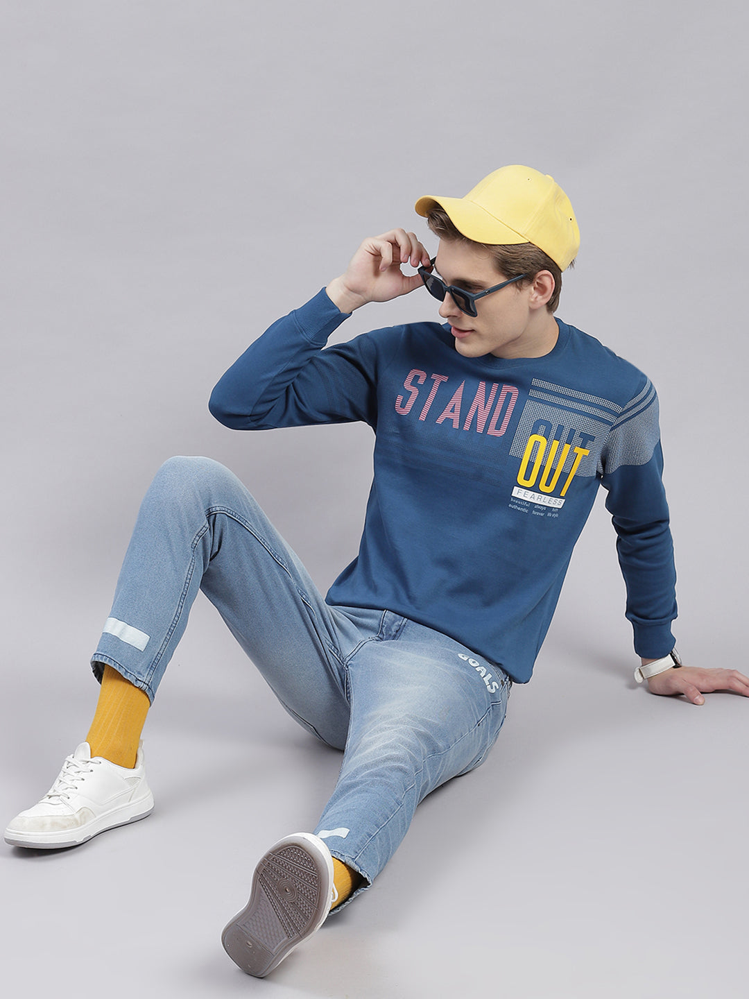 Men Blue Printed Round Neck Full Sleeve Sweatshirts