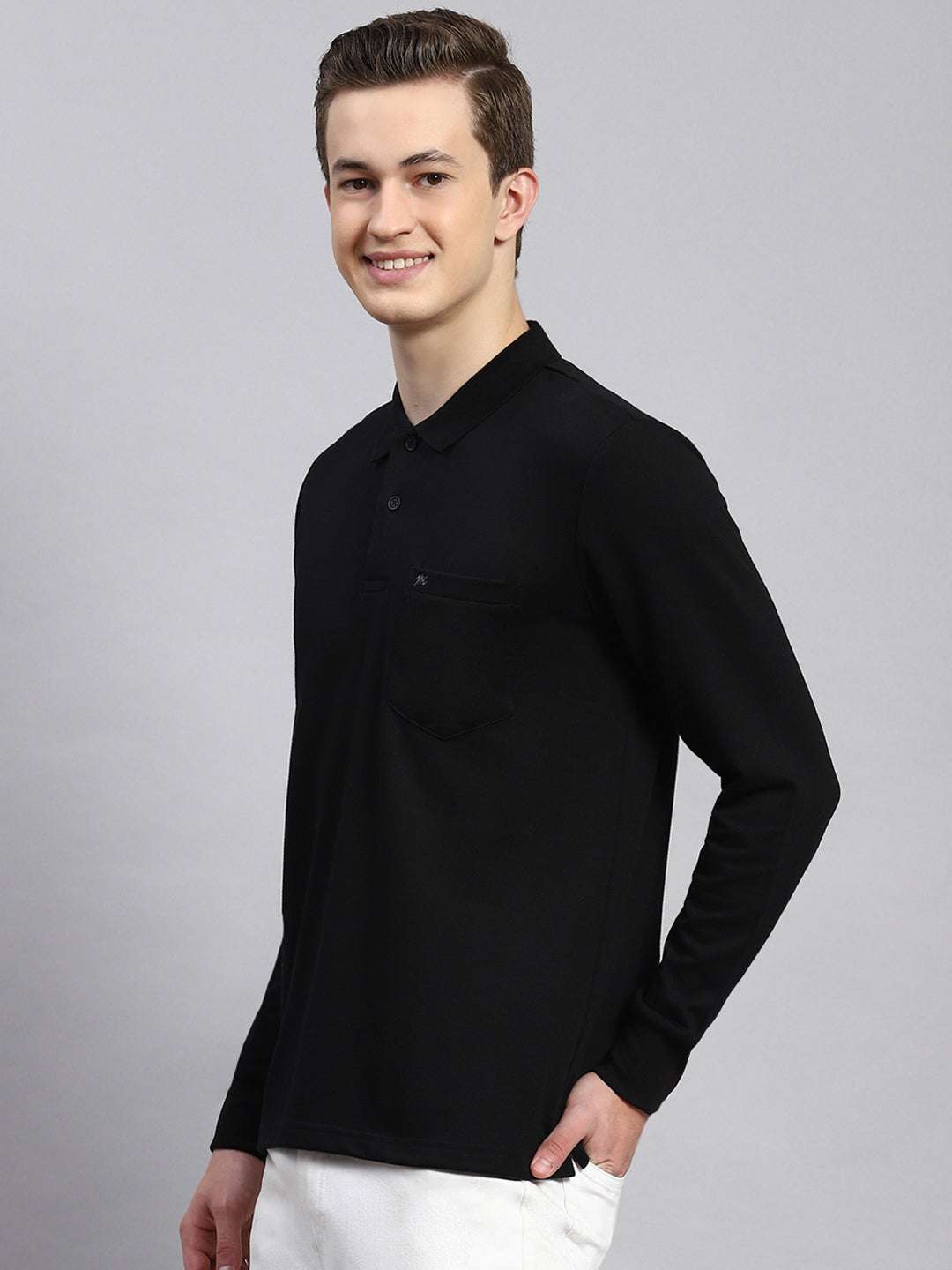 Men Black Plain Winter T-Shirt