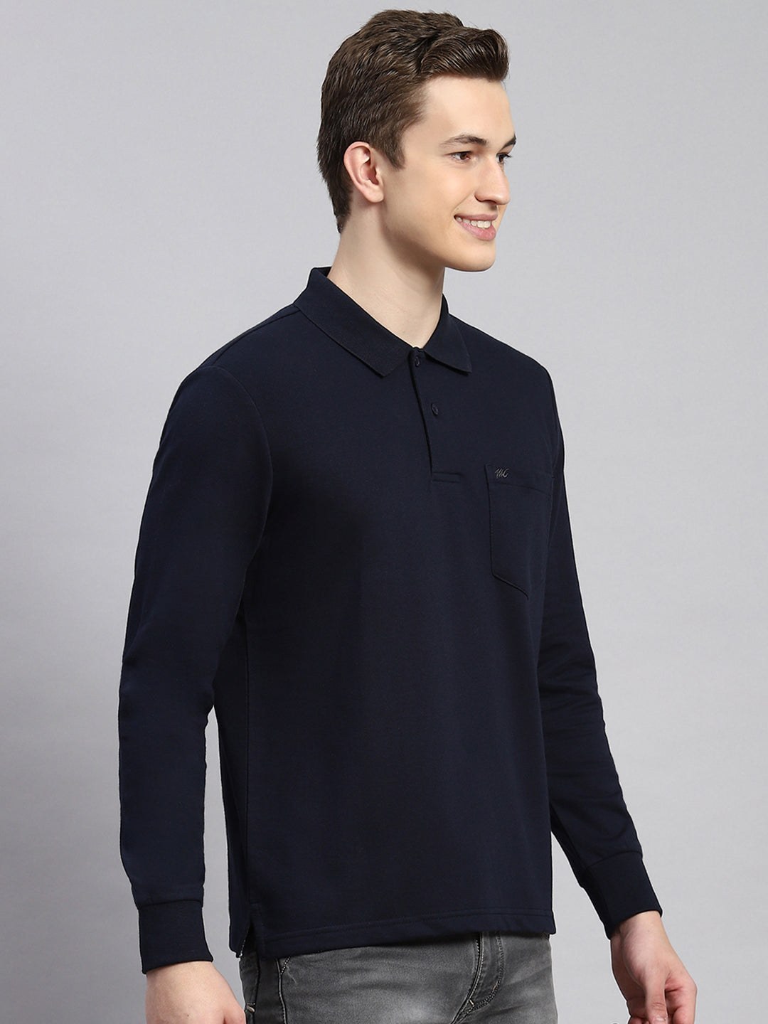 Men Navy Blue Plain Winter T-Shirt