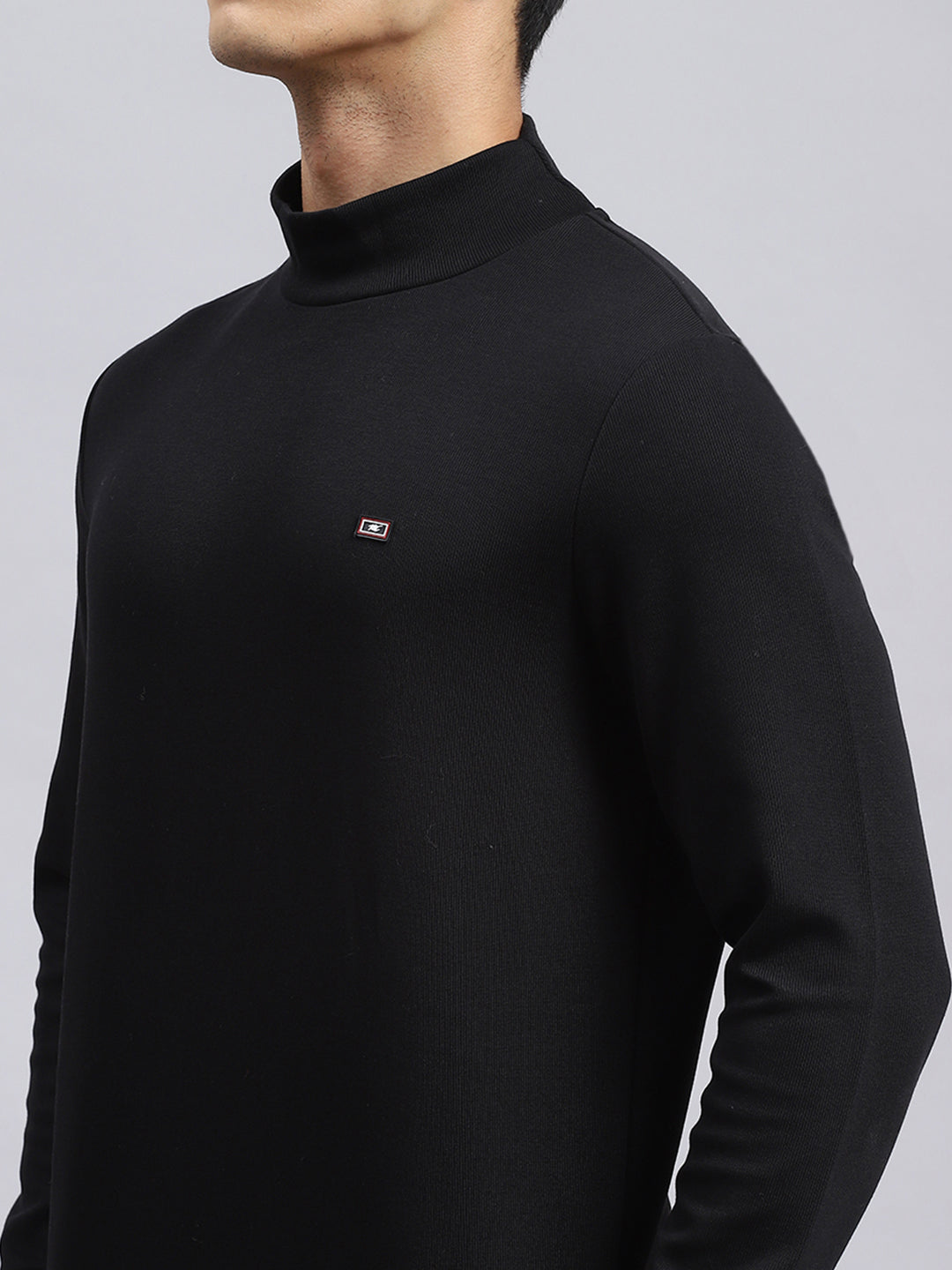 Men Black Plain T-Shirt