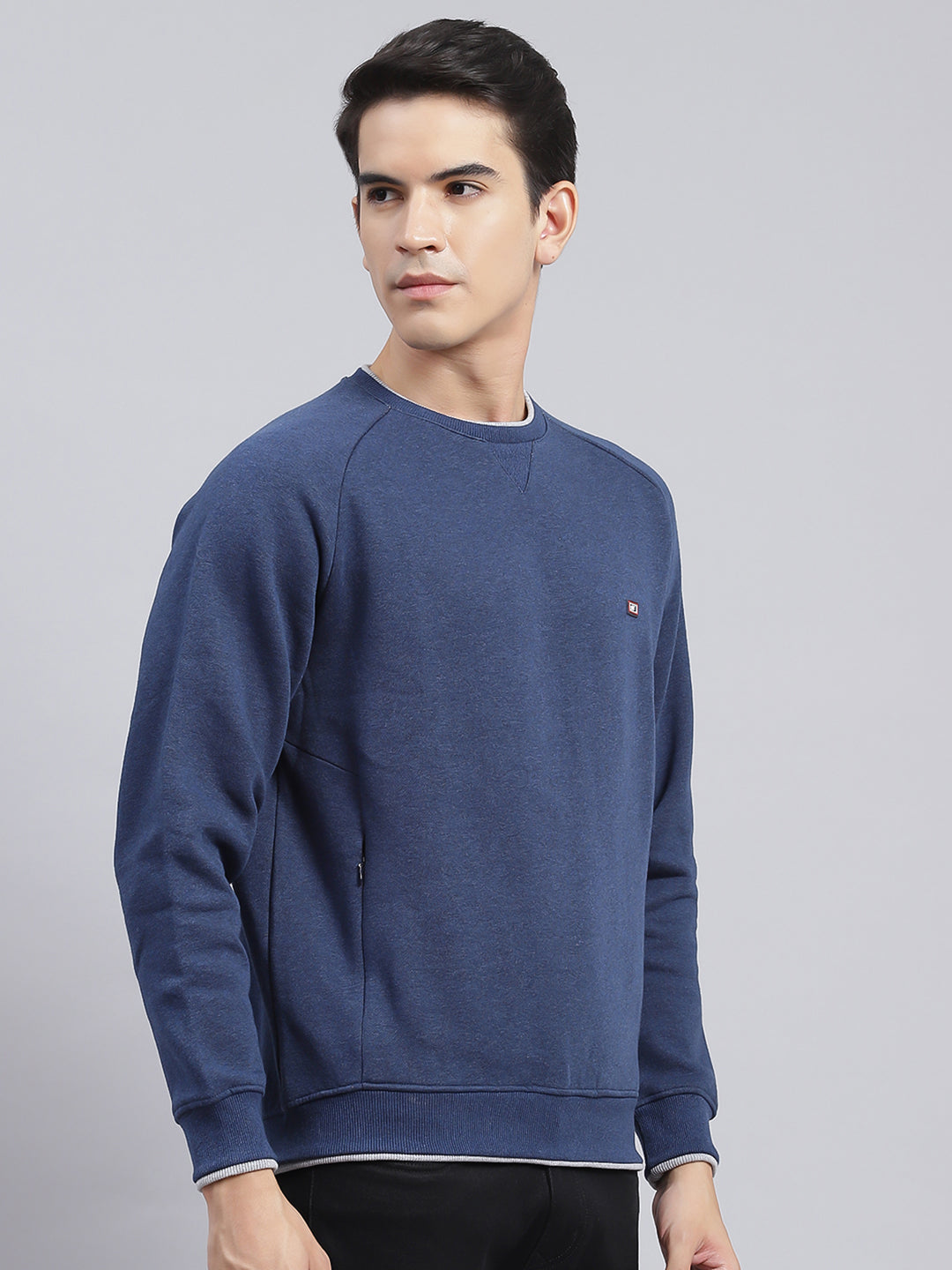 Men Navy Blue Solid Cotton Blend Sweatshirt